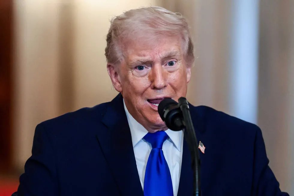 Trump Threatens to Report NBC Host Kristen Welker to FCC