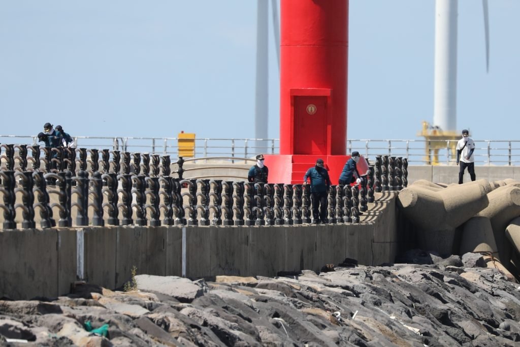 Jeju Officer Arrested for Mishandling Two Missing-Person Cases