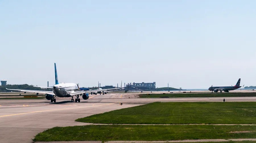 Congress Could Stop Shutdowns From Grounding Flights