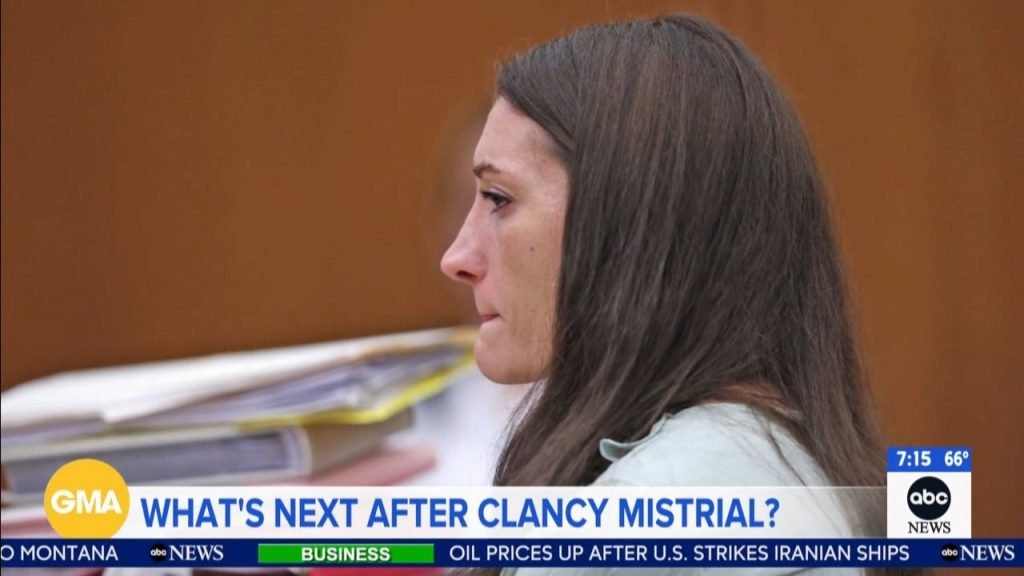 Mom Charged in Son’s Death While Obsessed With Trial