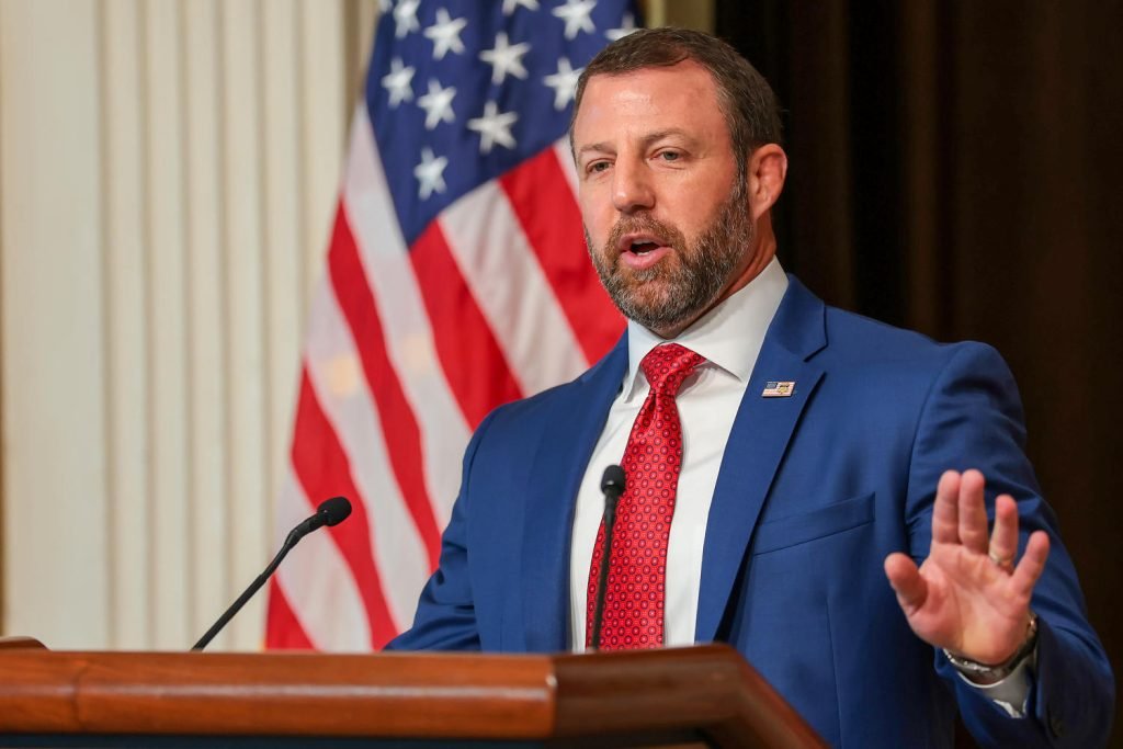Mullin’s Early Missteps Strain White House Ties