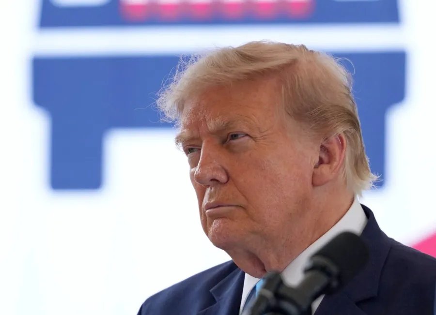 Trump Announces Hamas Disarm Deal; Israel Doubts It