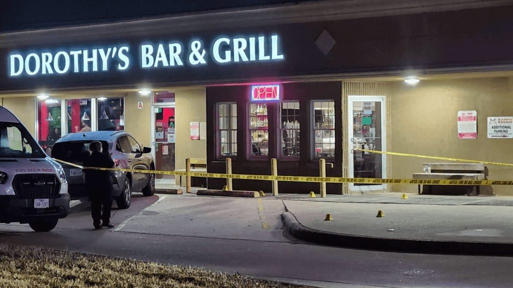 Shooting Outside Restaurant Near Lamar University