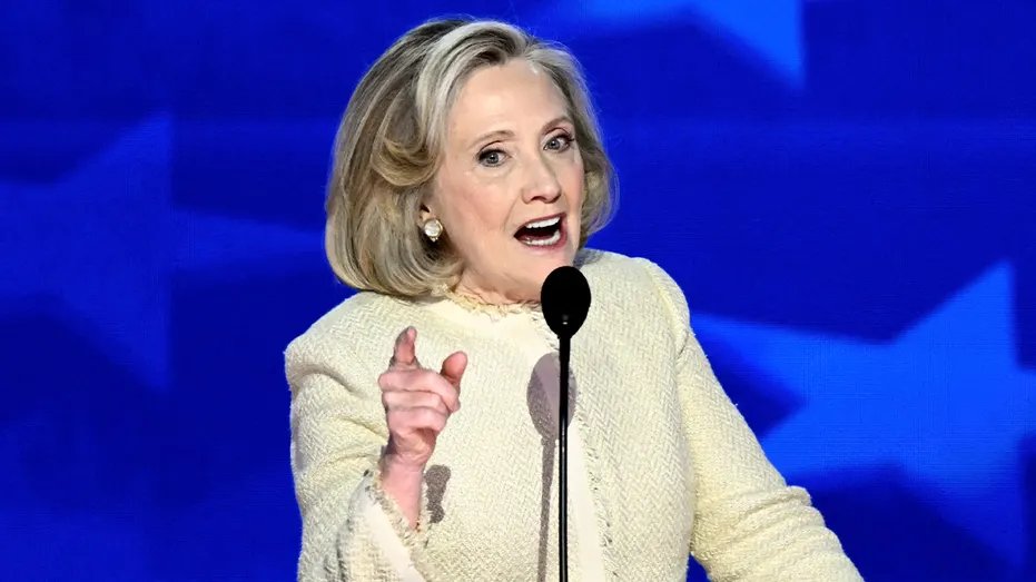 Clinton Calls Socialist Push “Healthy” for Democrats