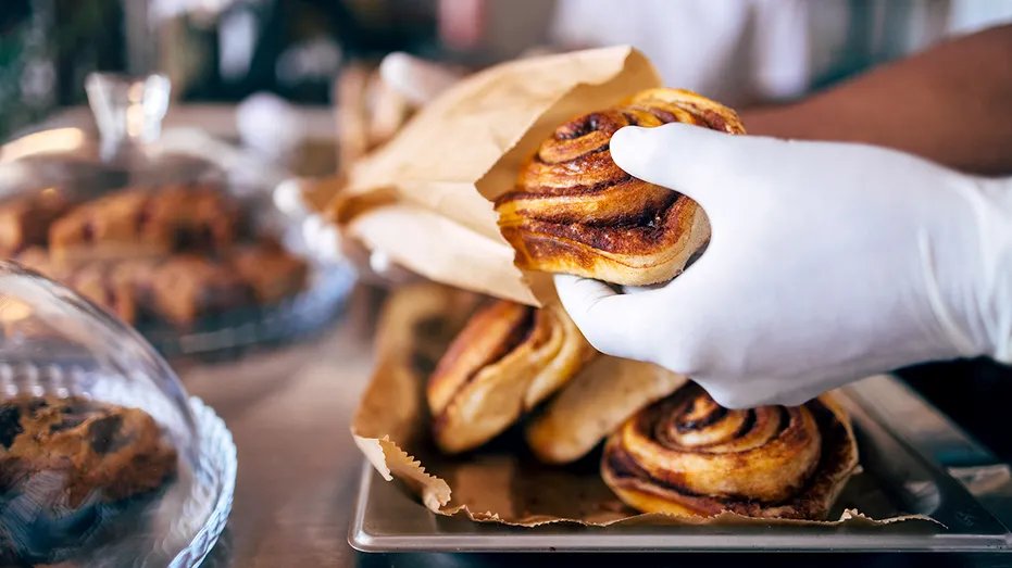 Uber driver arrested by Border Patrol with 350 cinnamon rolls