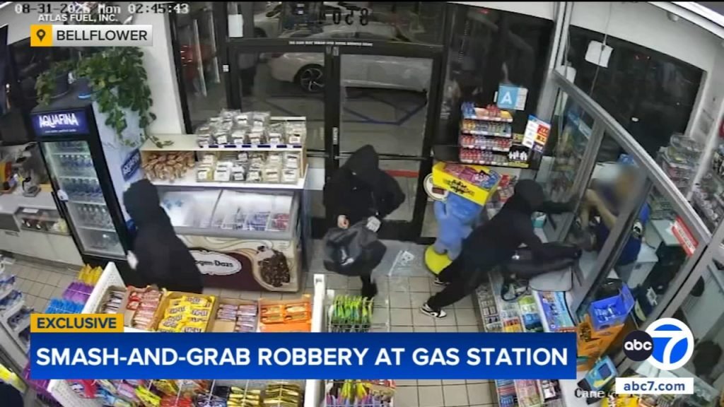 Masked thieves loot gas station during street takeover