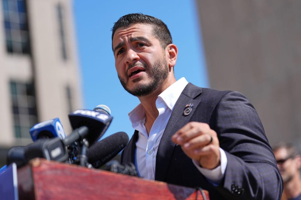 Michigan Poll Shows El-Sayed Trailing Rogers by 4