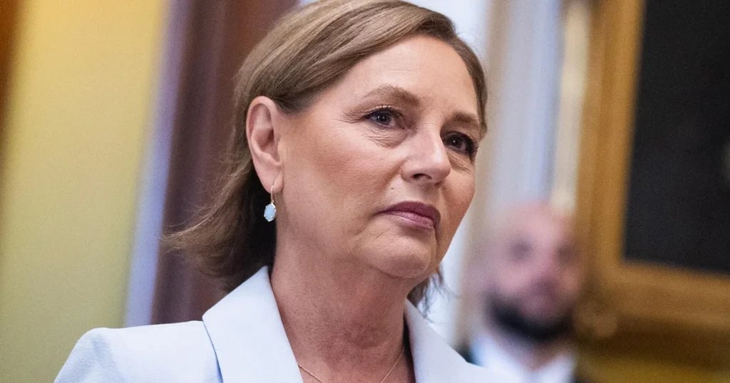 Trump Endorses Lindsey Graham’s Sister for Senate