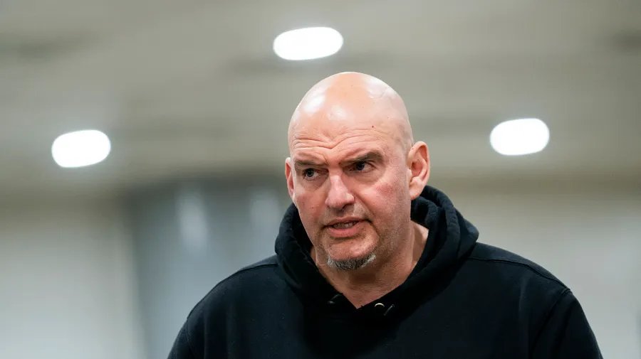 Poll: 52% of Pennsylvanians Want Fetterman Out of Democrats