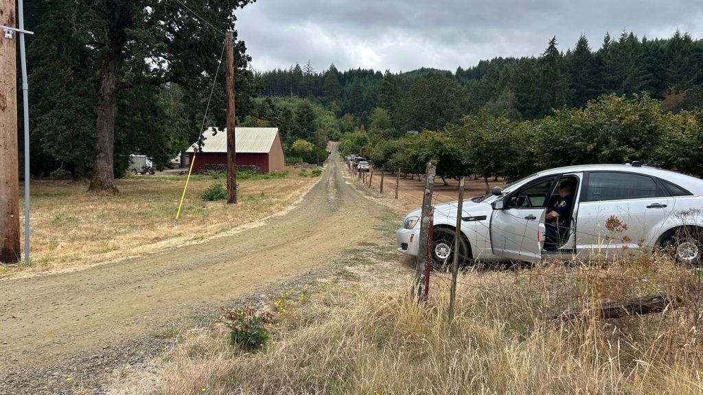 5 Found Dead in Oregon Home; Suspect Dies in Washington