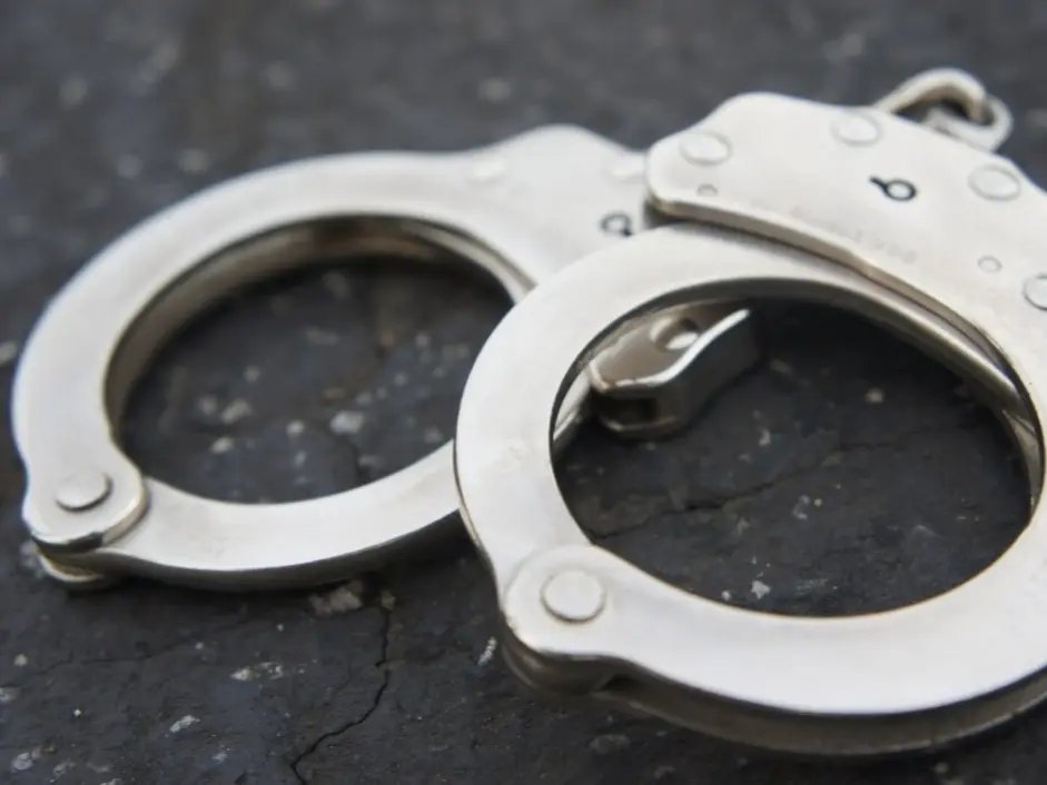 2 Mass. Residents Busted in Stolen Car With Drugs