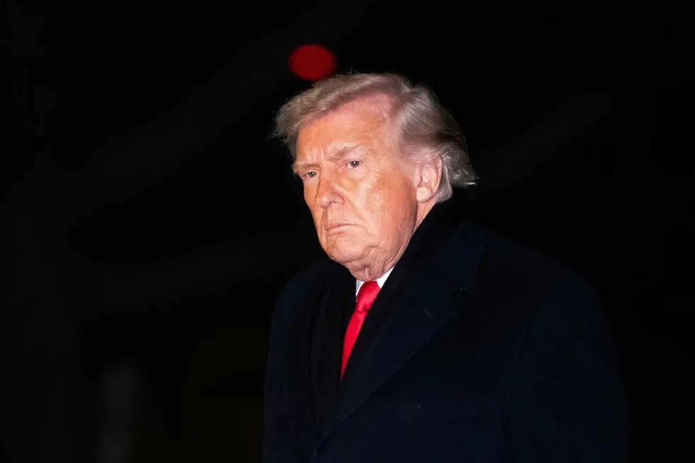 Trump Pushed Clinton Theory After Epstein’s Death