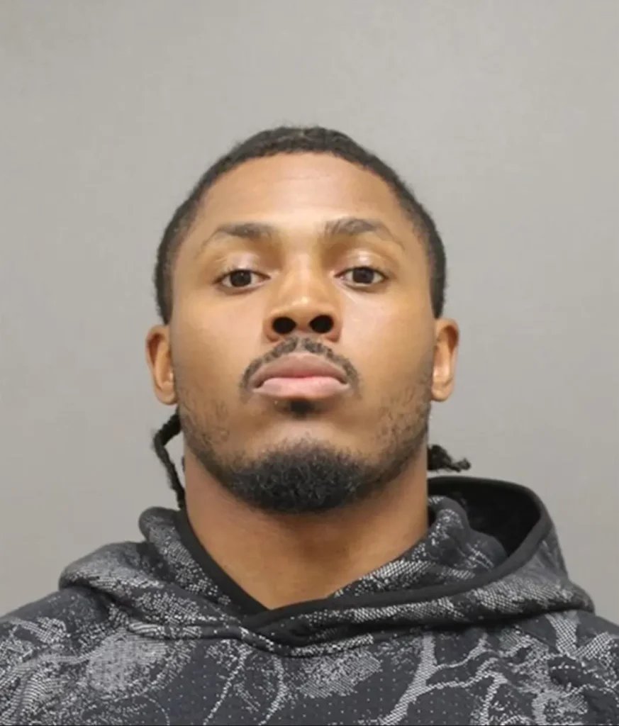 Packers RB’s alleged attack caught on garage video