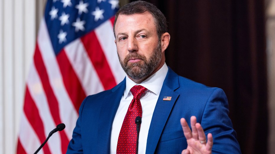 Mullin Fires Back at Conservatives Over Immigration Stance