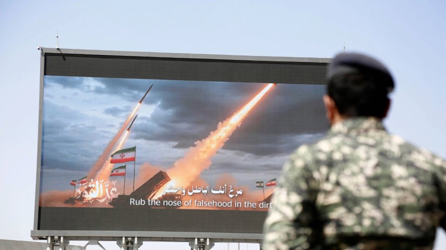 Houthis Threaten Red Sea Oil Blockade
