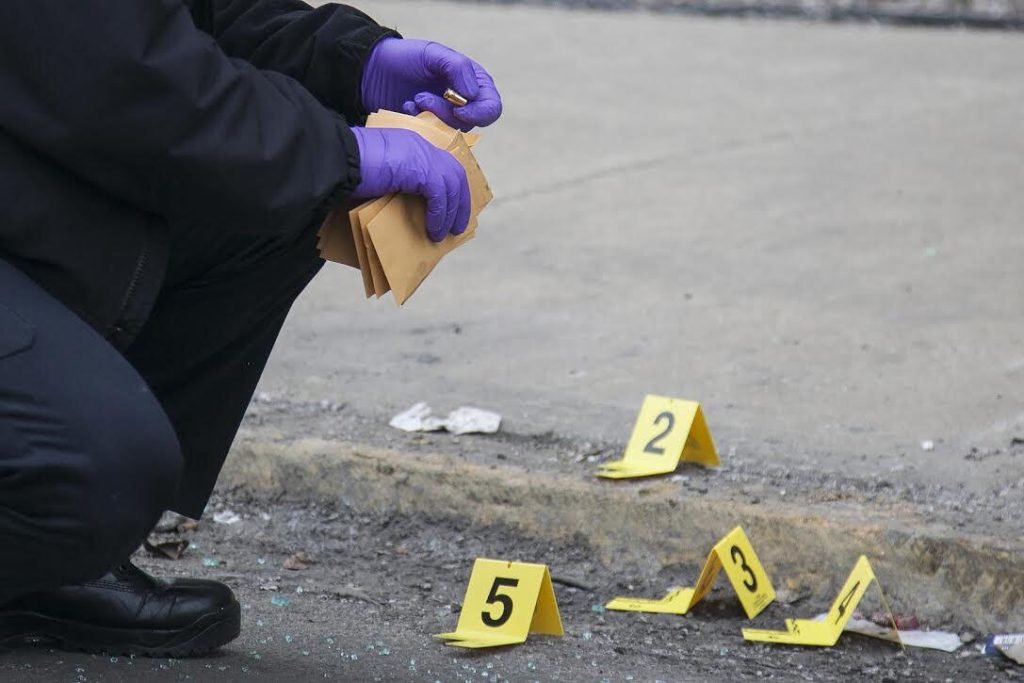 Man pushed from moving Red Line train, killed