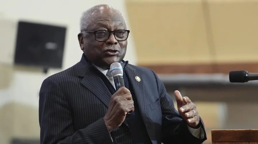 Clyburn Pushes Supreme Court Expansion to 13 Justices