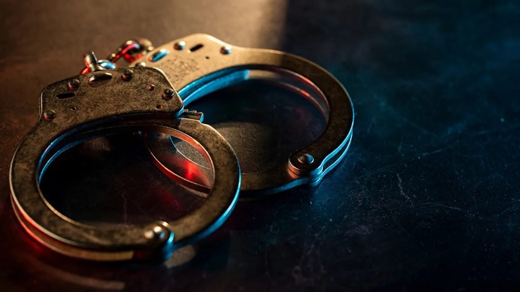 Murder suspect arrested in Uptown shooting
