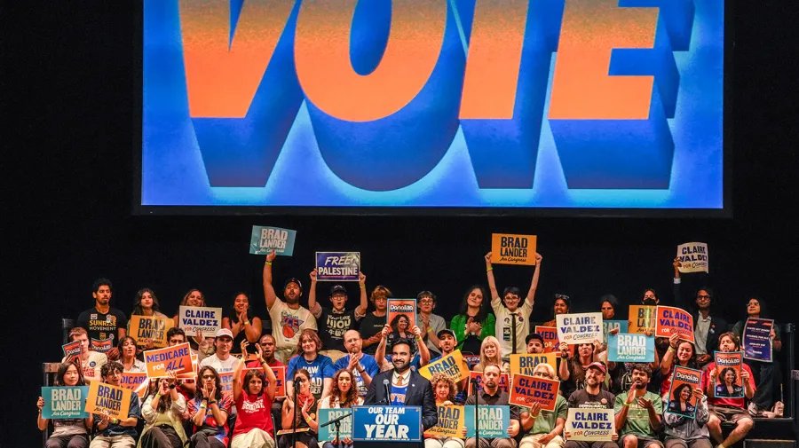 DSA Warns Democrats: Voters Are Leaving