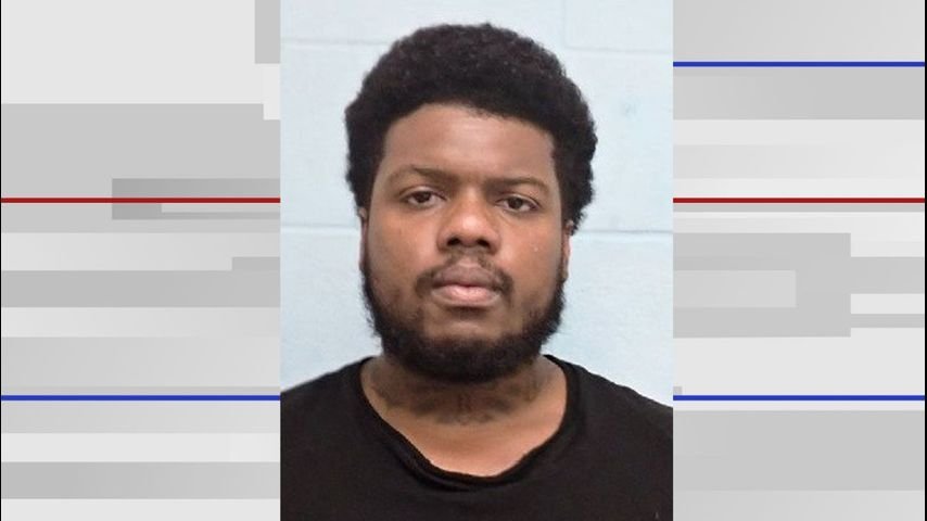 Jakobie Harris, 23, wanted for domestic violence and child injury