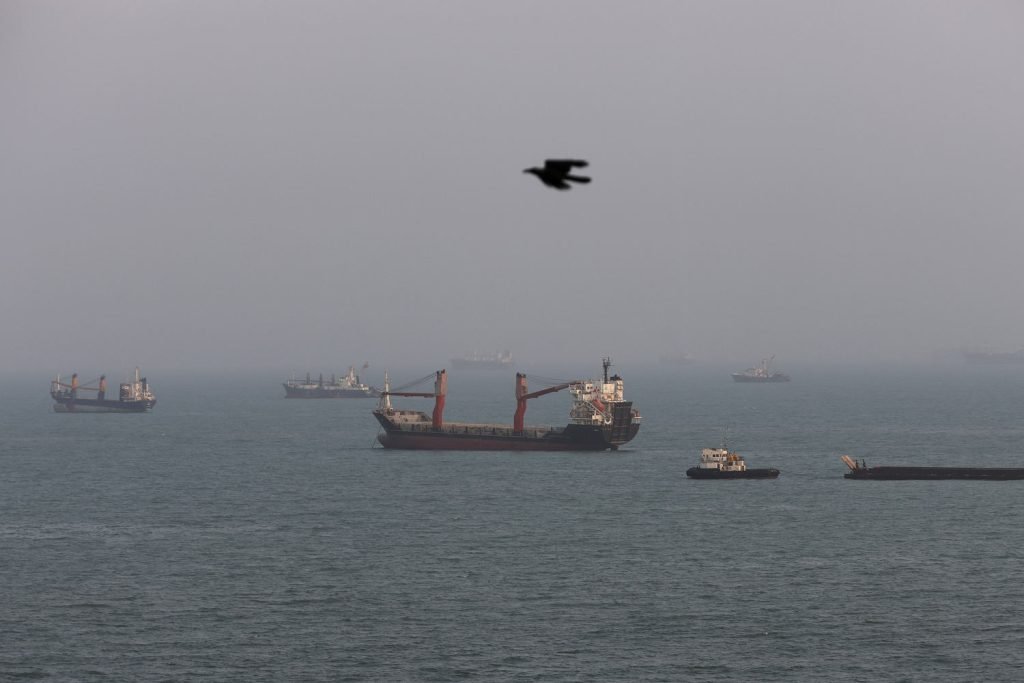 Trump Says He’ll Declare Strait of Hormuz U.S. Territory