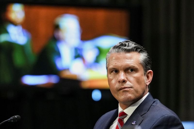 Republicans Call Out Hegseth’s Pentagon Leadership