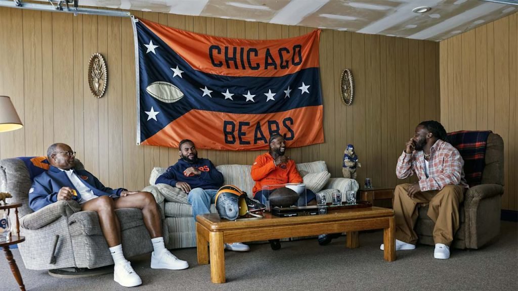 Bears Legends Unite: Urlacher and Singletary Reflect on Team Legacy