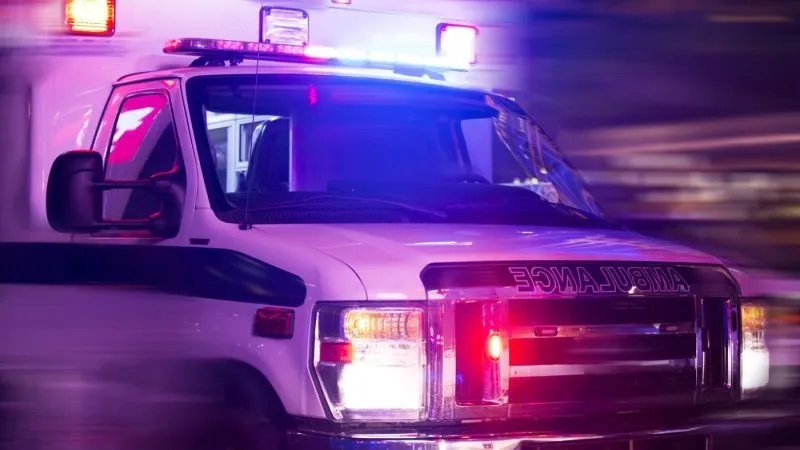 Bicyclist killed after midnight crash in Hayward