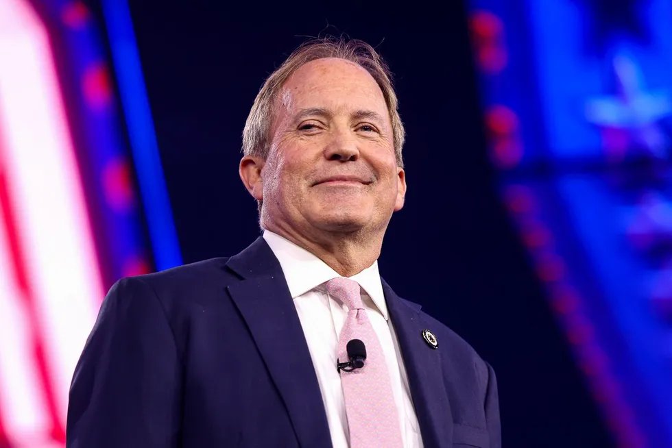 Republicans Turn on Ken Paxton: “He’s Trash”