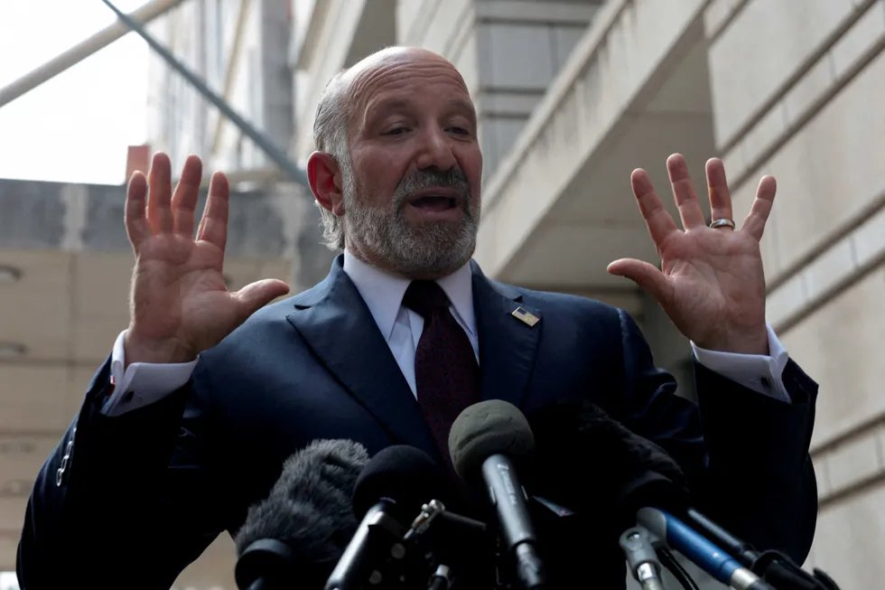 Trump Corrects Lutnick: 18 Americans Died in Iran War