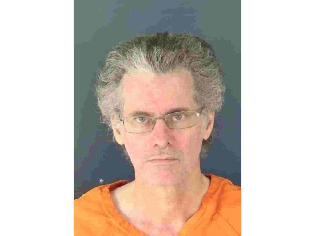 Venice Man Faces 100 Years for 83 Child Porn Counts