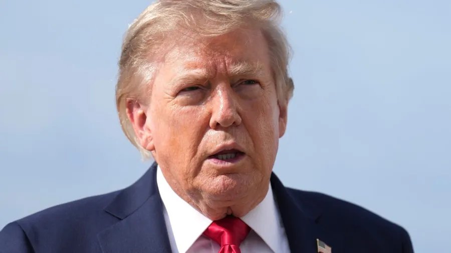 Trump Challenges Iranian People to “Rise Up and Fight”