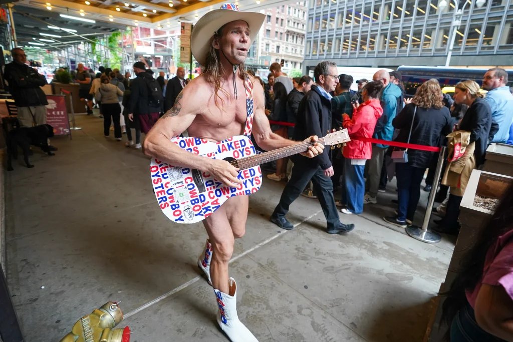 Naked Cowboy harassed for 30 min after Times Square stab