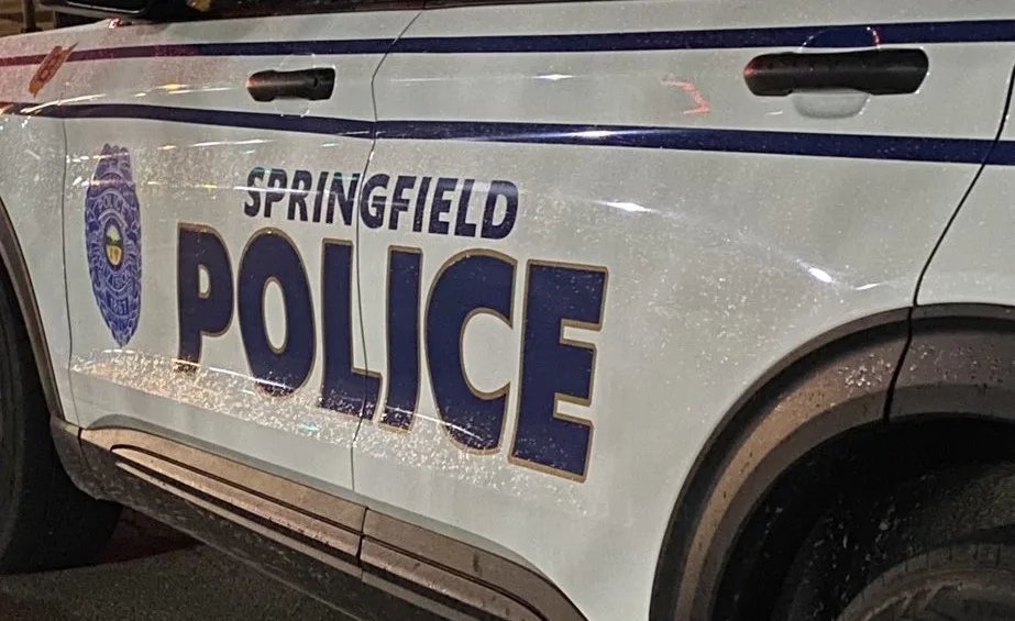 2 shot in Springfield early Saturday morning