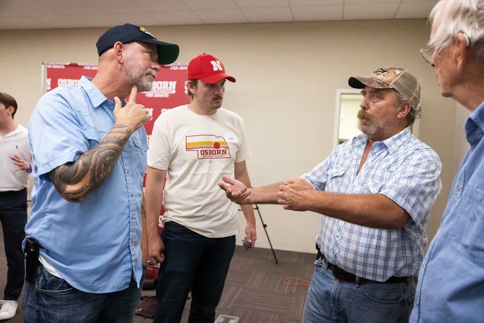 Osborn Campaign Staff Tried to Dissolve Rival Party