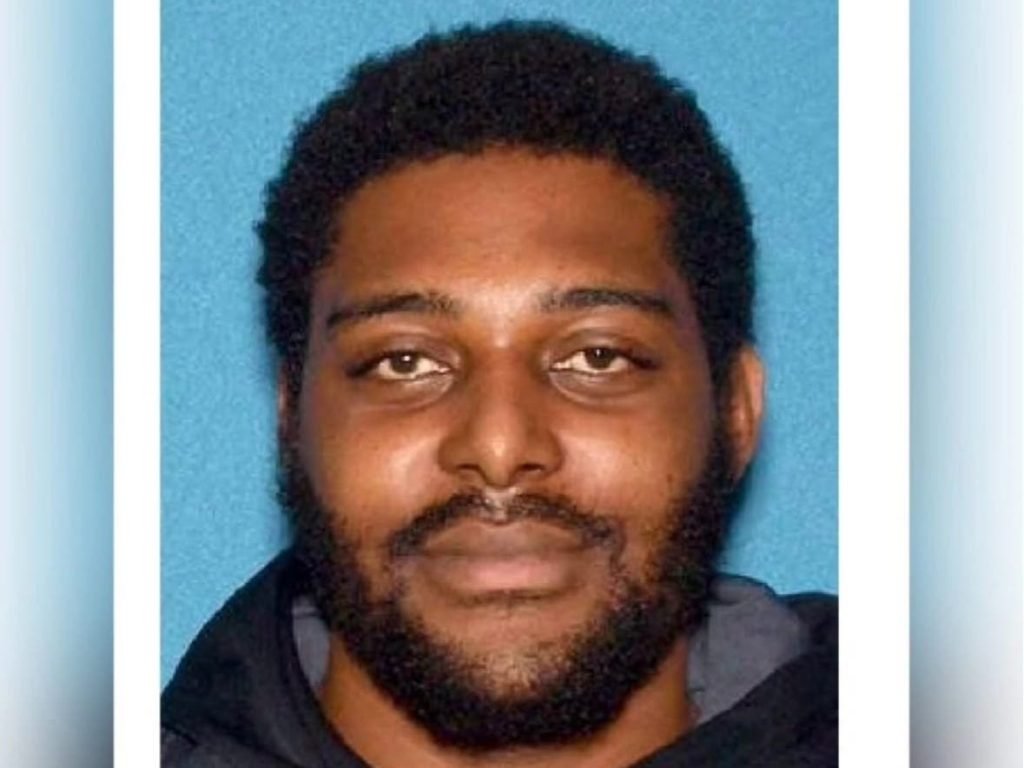 Deadly shooting suspect turns himself in at South Jersey station