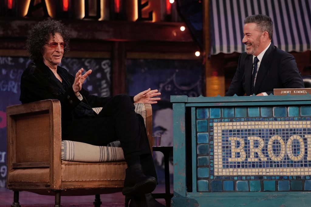 Howard Stern Rallies Fans to Support Kimmel’s ABC Contract Renewal