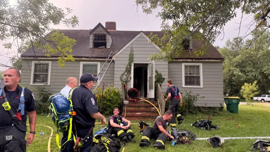 Man critical after jumping from burning Hopewell house