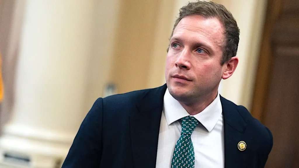 Max Miller Denies Abuse Allegations, Vows to Release Evidence