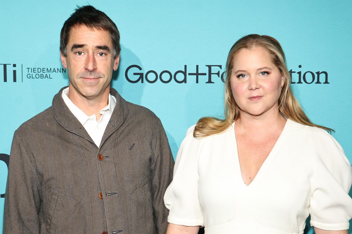Amy Schumer finalizes divorce with estranged husband Chris Fischer