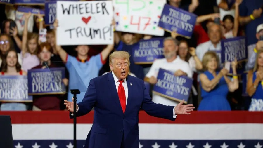 Trump Attacks Ossoff as “Communist” in Georgia Speech