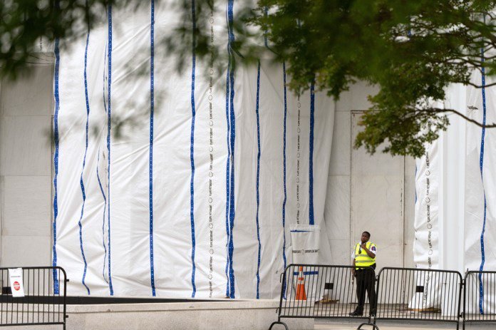 Kennedy Center Defends $250M Renovation Amid Mismanagement Claims