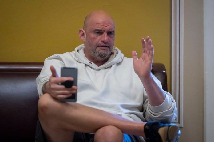 Poll: Majority of Pa. Voters Want Fetterman to Leave Democrats