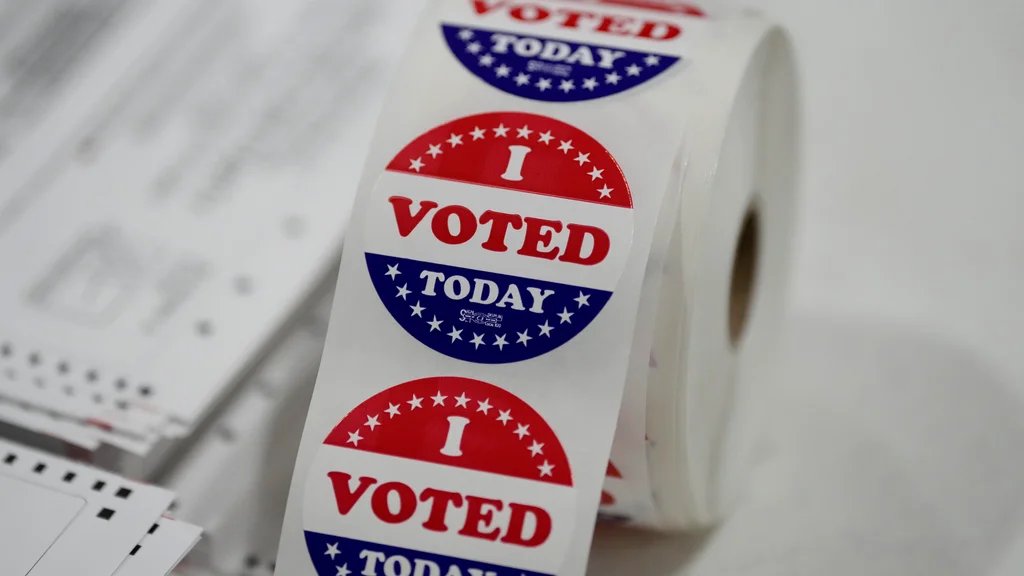 Minnesota Primary Tuesday: Money Fuels Final Push
