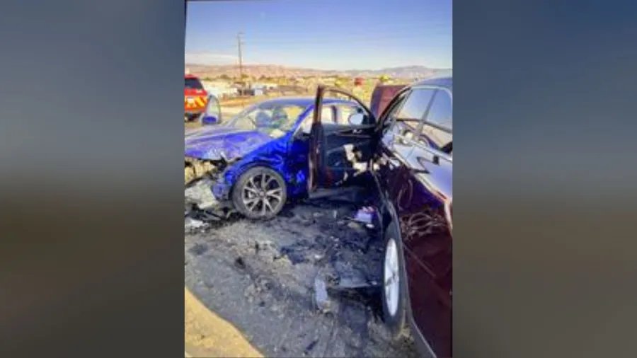 Woman arrested after 3-car crash leaves 2 hurt