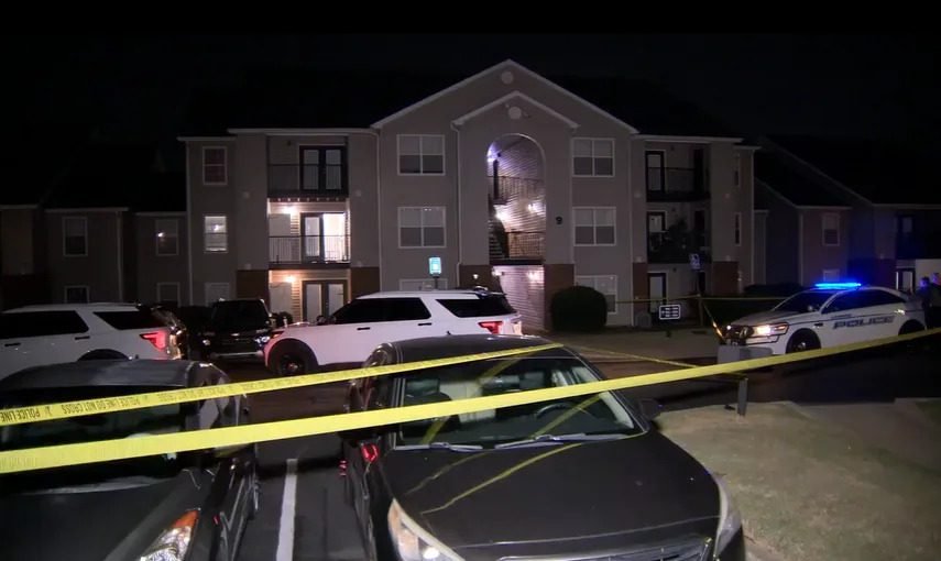 Teenager wounded, 2 dead in LaGrange apartment shooting