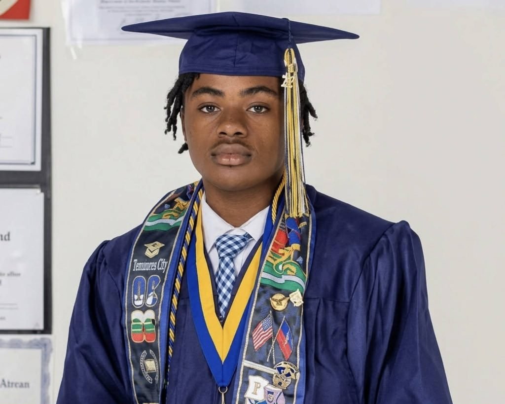 College student dies after ICE ankle monitor