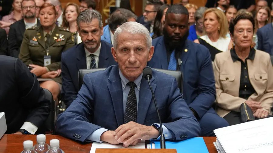 Senate Panel Refers Fauci for Contempt Charges