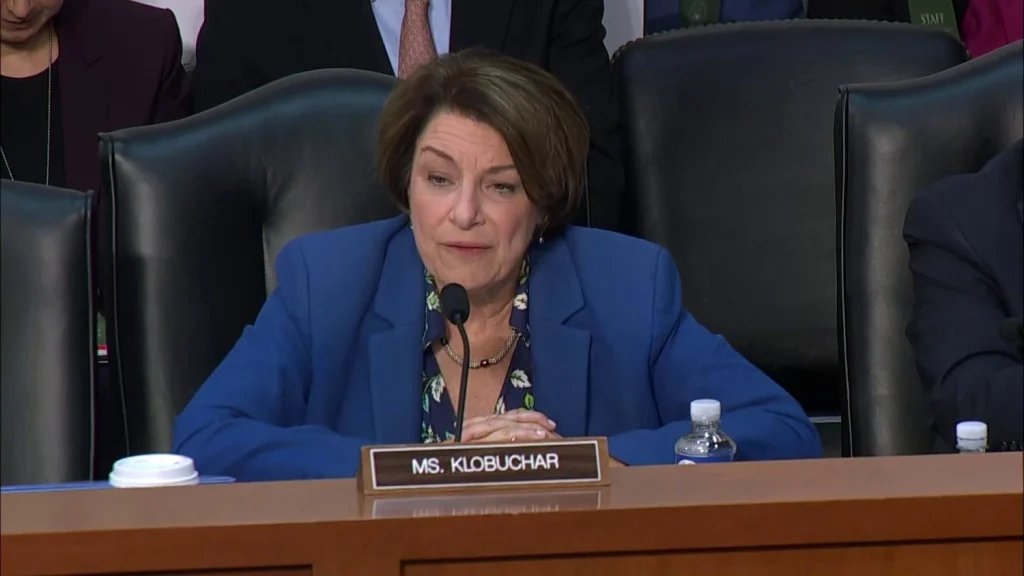 Klobuchar Presses Blanche on ICE Shootings