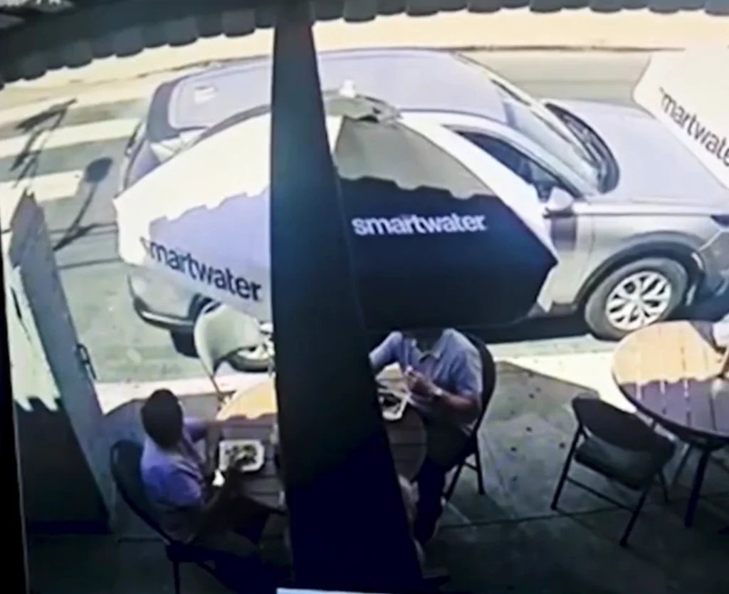 Mom loses both legs after SUV crashes into restaurant